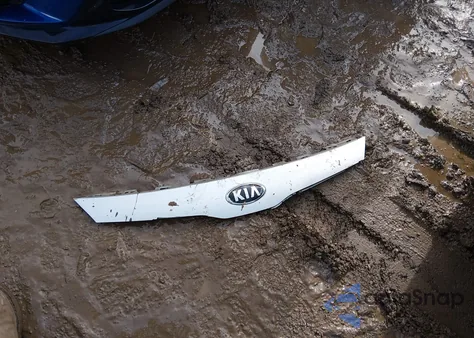 2013 Kia Rio Lx z USA, uszkodzony, nr VIN KNADM4A33D6293124